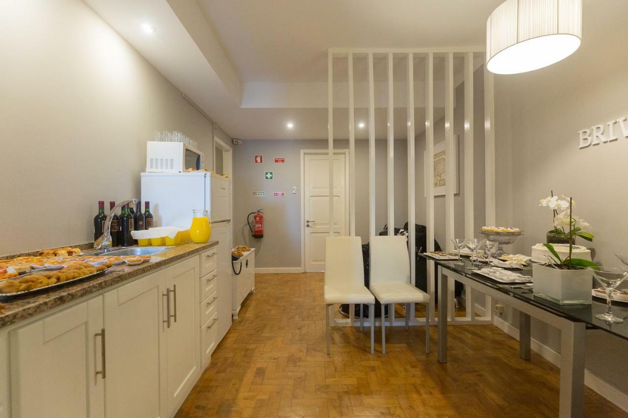 Brivaldo Guest House Ангра-ду-Эроижму Экстерьер фото