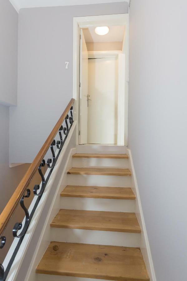 Brivaldo Guest House Ангра-ду-Эроижму Экстерьер фото