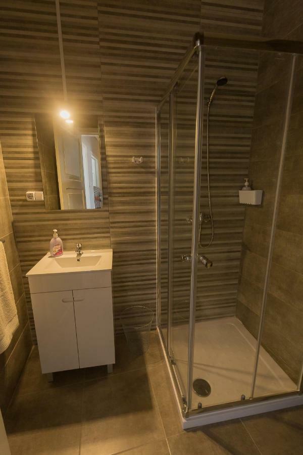 Brivaldo Guest House Ангра-ду-Эроижму Экстерьер фото