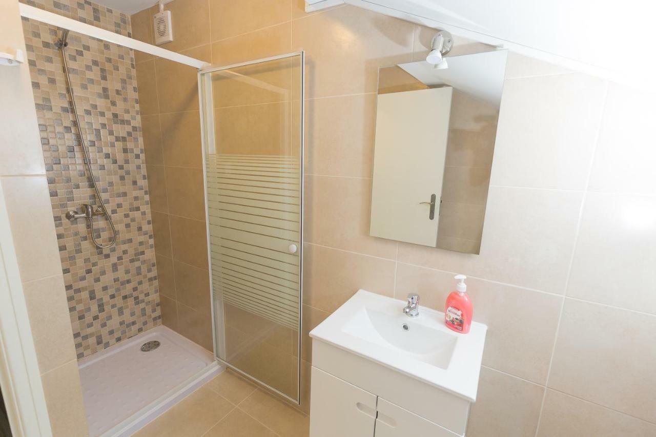 Brivaldo Guest House Ангра-ду-Эроижму Экстерьер фото