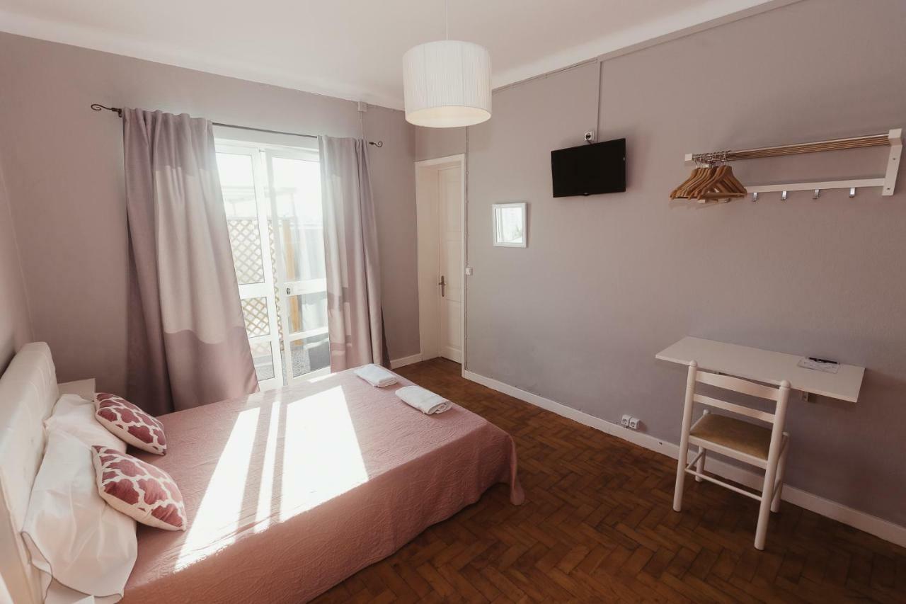 Brivaldo Guest House Ангра-ду-Эроижму Экстерьер фото